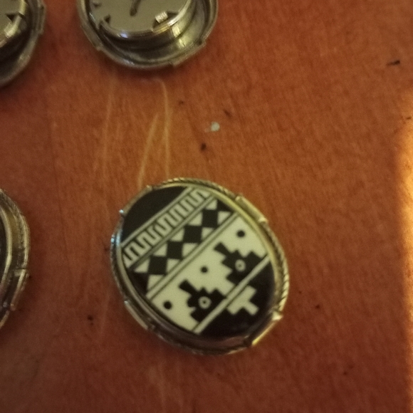 Button Covers - Picture 4 of 4